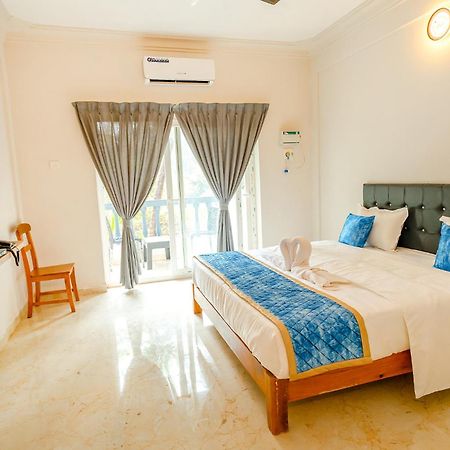 Fabhotel Dabotel With Swimming Pool Калангут Экстерьер фото